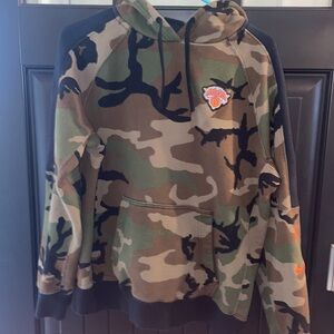 Nike New York Knicks loose fit woodland camo hoodie